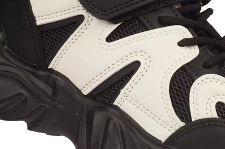 Dziecięce sneakersy dziecięce buty sportowe Apawwa CG666BL czarne