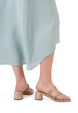 Eleganckie klapki damskie na obcasie Sergio Leone DSK044ZL Złoty