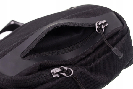 Saszetka Nike Core Small Items 3.0 BA5268-010