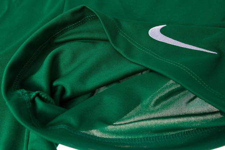 Krótkie spodenki Nike junior Park II 725988-302