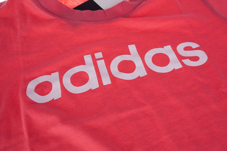 Koszulka damka Adidas Ess Linear Slim Tee EI0699